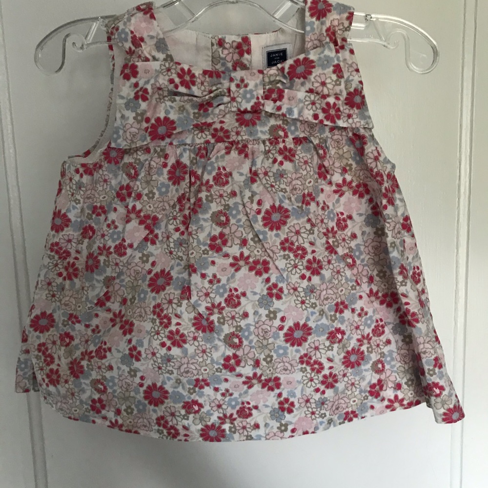 Floral print sleeveless dress